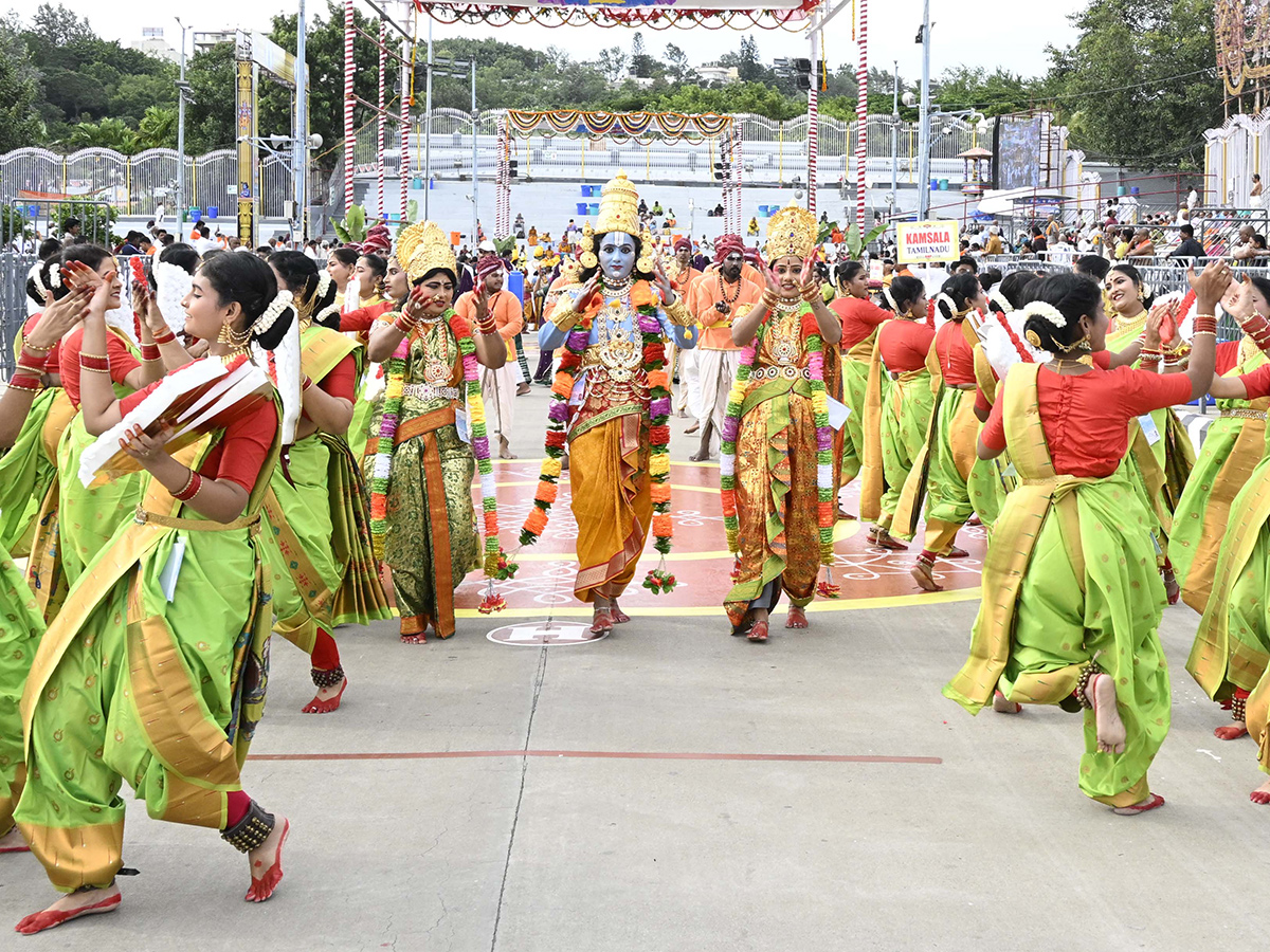 Kalpavruksha Vahana Seva : Tirumala Srivari Salakatla Brahmotsavams15