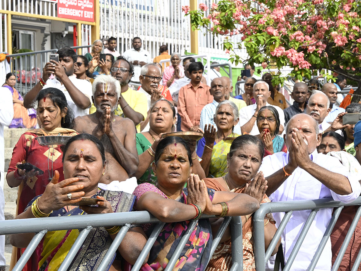 Kalpavruksha Vahana Seva : Tirumala Srivari Salakatla Brahmotsavams4
