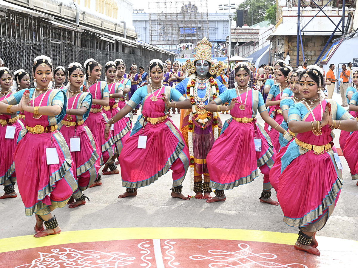 Kalpavruksha Vahana Seva : Tirumala Srivari Salakatla Brahmotsavams5