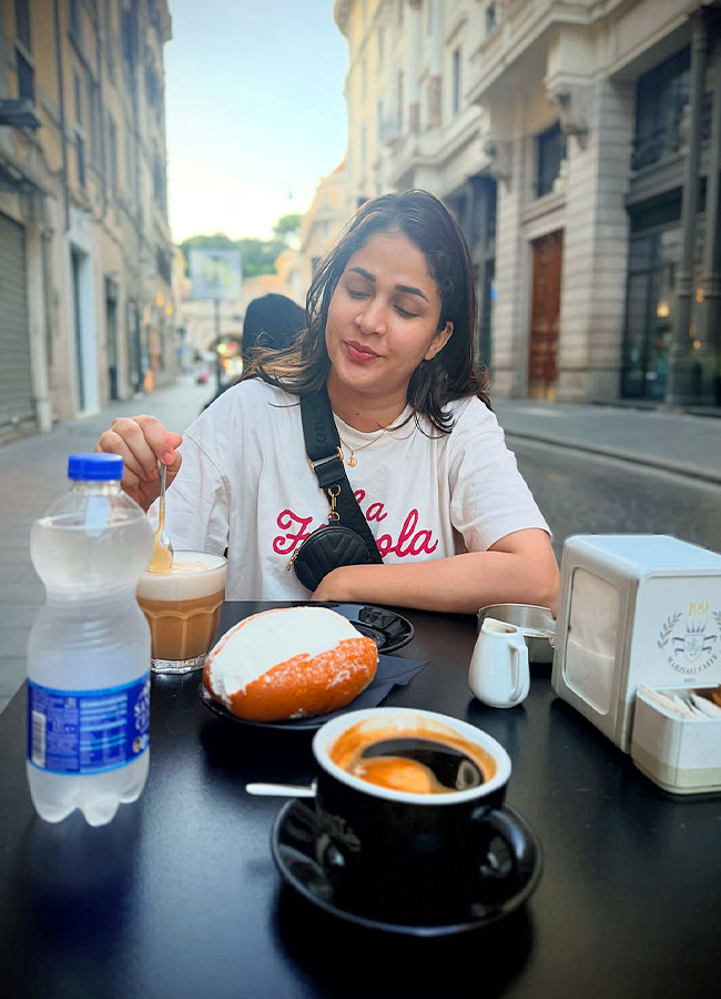 Varun Tej Chills with Family in Italy.. (Photos)9