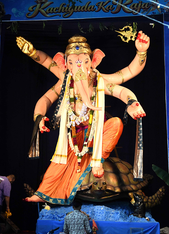 Vinayaka Chaturthi 2026 : Unique Ganesha idols in Hyderabad 2