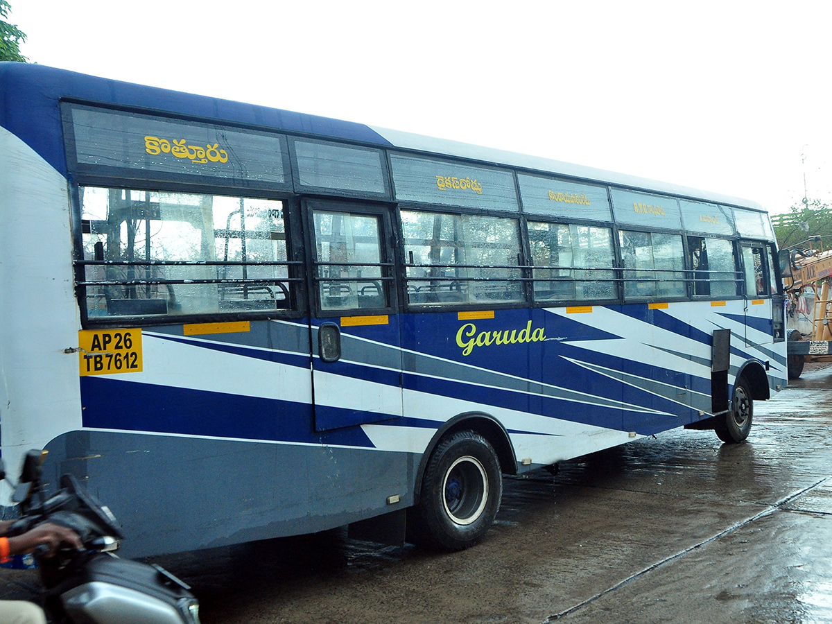 Heavy Rainfall in Nellore Today Photos6