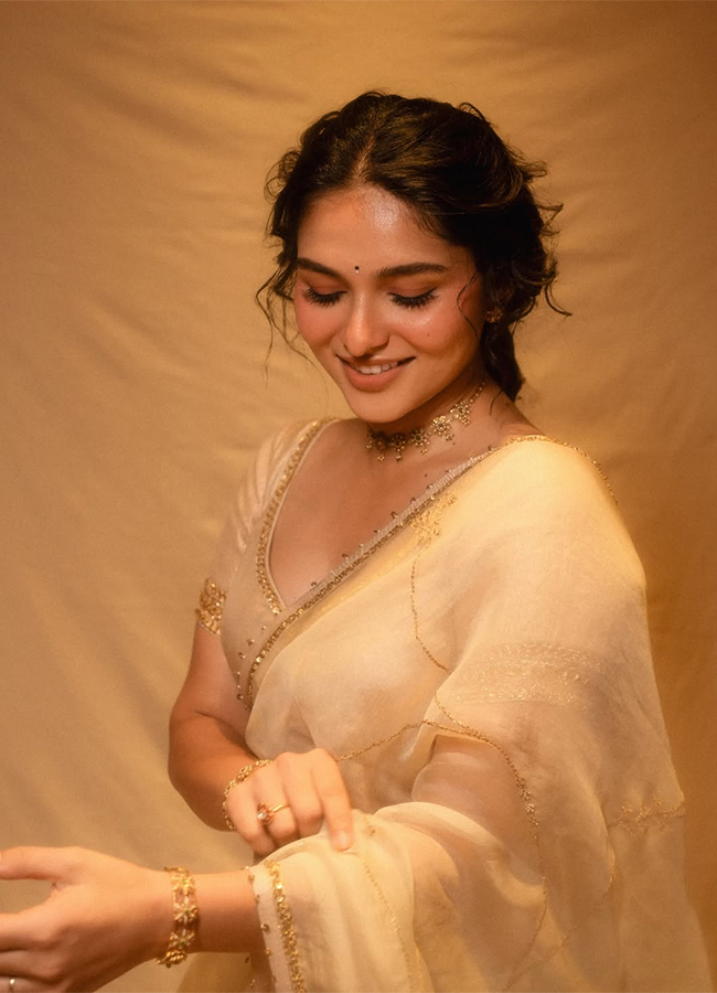 Actress Kayadu Lohar Latest Photos Viral2
