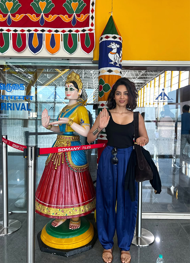 Sobhita Dhulipala My Fav Ring Viral Photos9