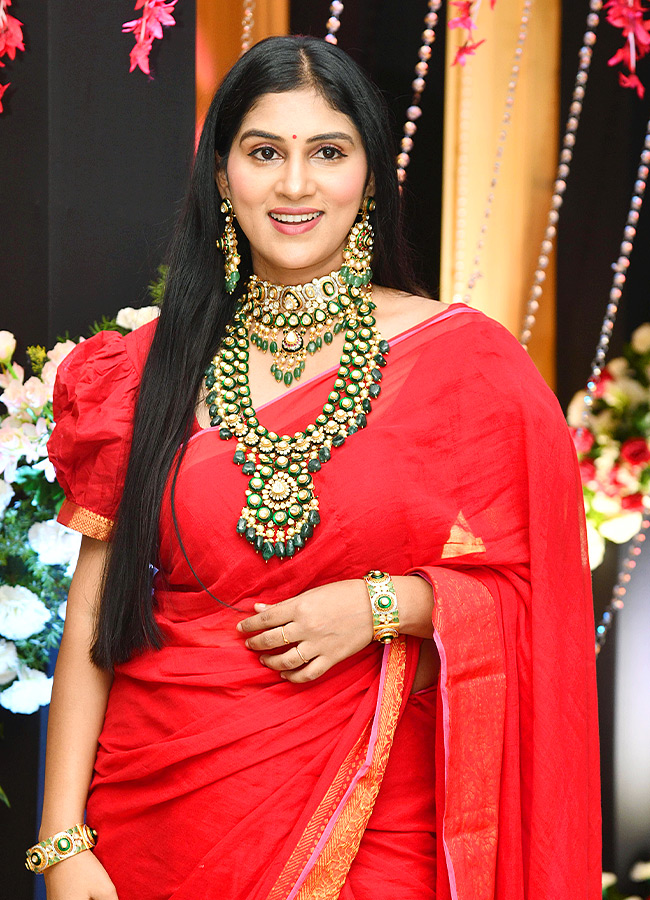Gorgeous Ashu Photos12