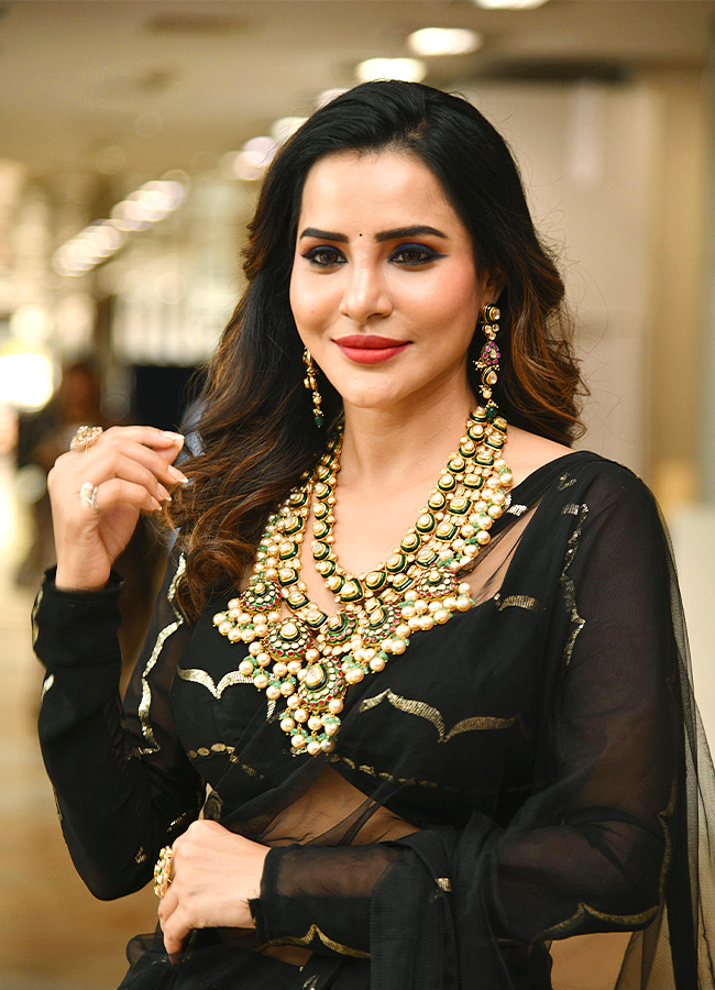 Gorgeous Ashu Photos4