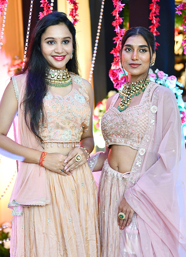 Gorgeous Ashu Photos9