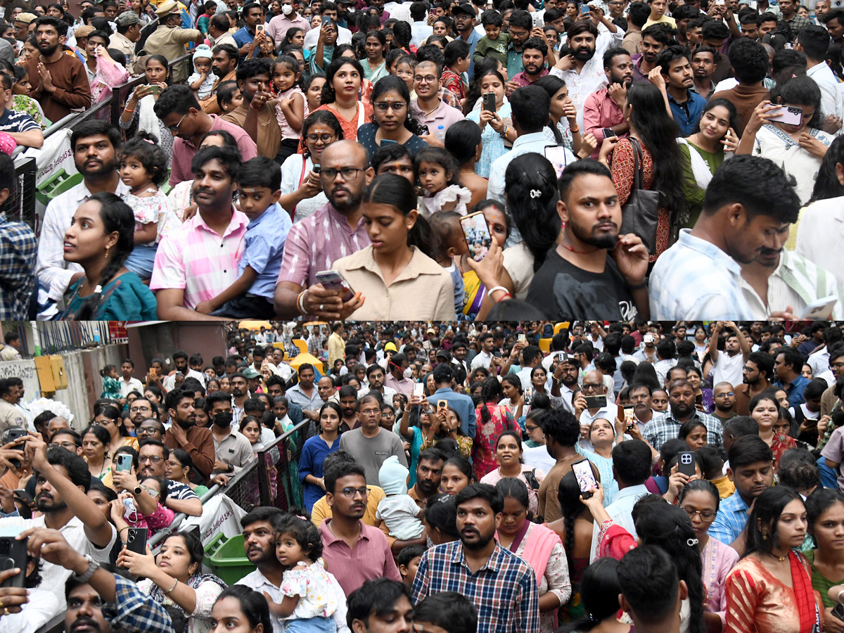 Sunday Rush at Khairatabad Ganesh7