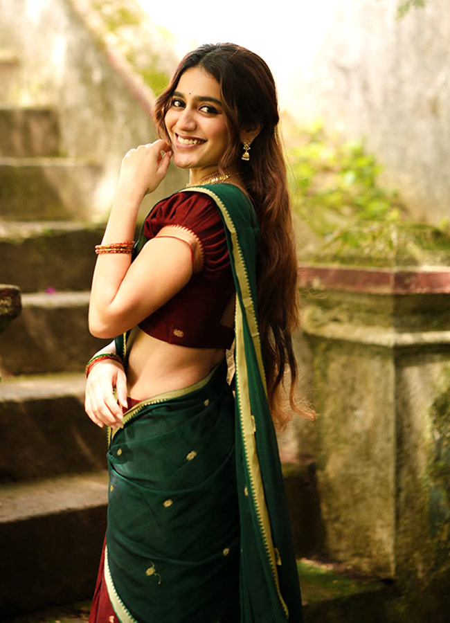 Priya Prakash Varrier Photos6