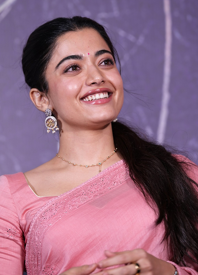 Actress Rashmika Mandanna in MYSAA Movie HD Photos4
