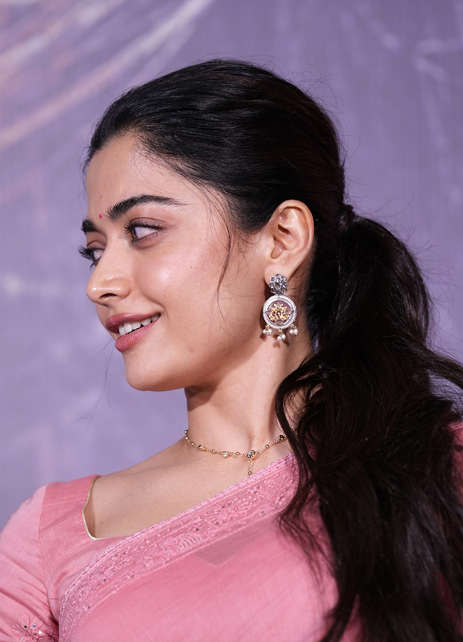 Actress Rashmika Mandanna in MYSAA Movie HD Photos5