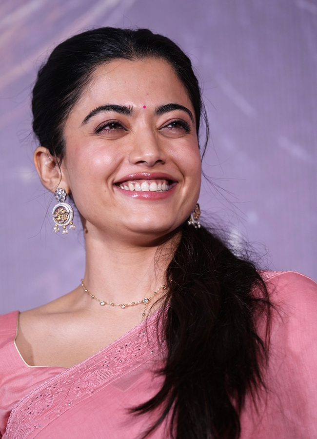 Actress Rashmika Mandanna in MYSAA Movie HD Photos6