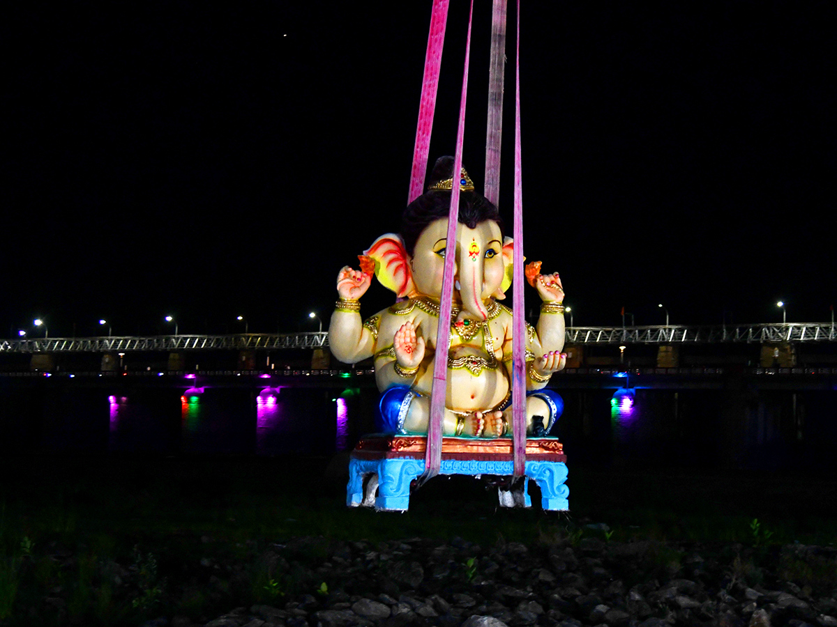 Grand immersion festivities in Vijayawada HD Photos1