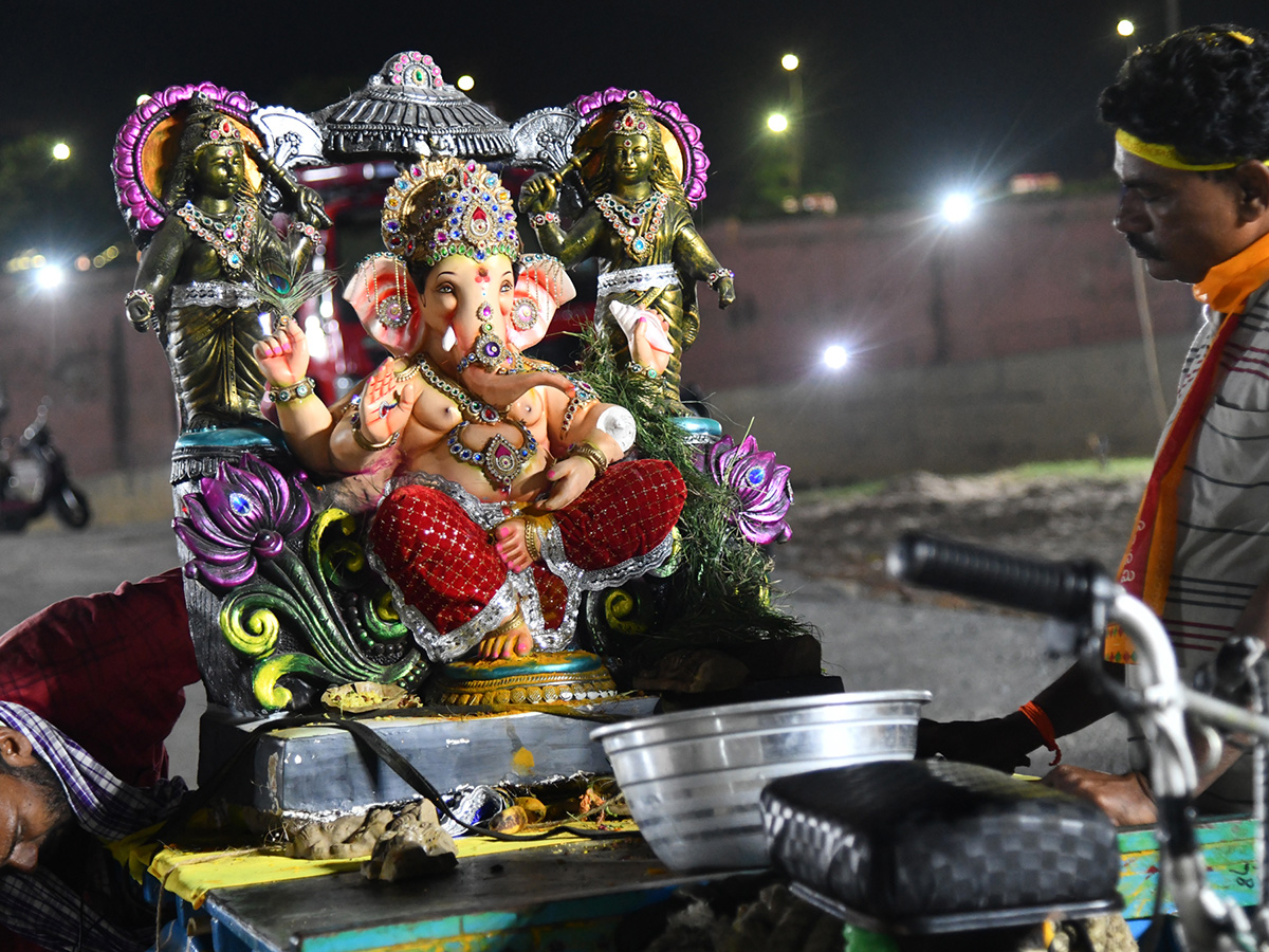 Grand immersion festivities in Vijayawada HD Photos20