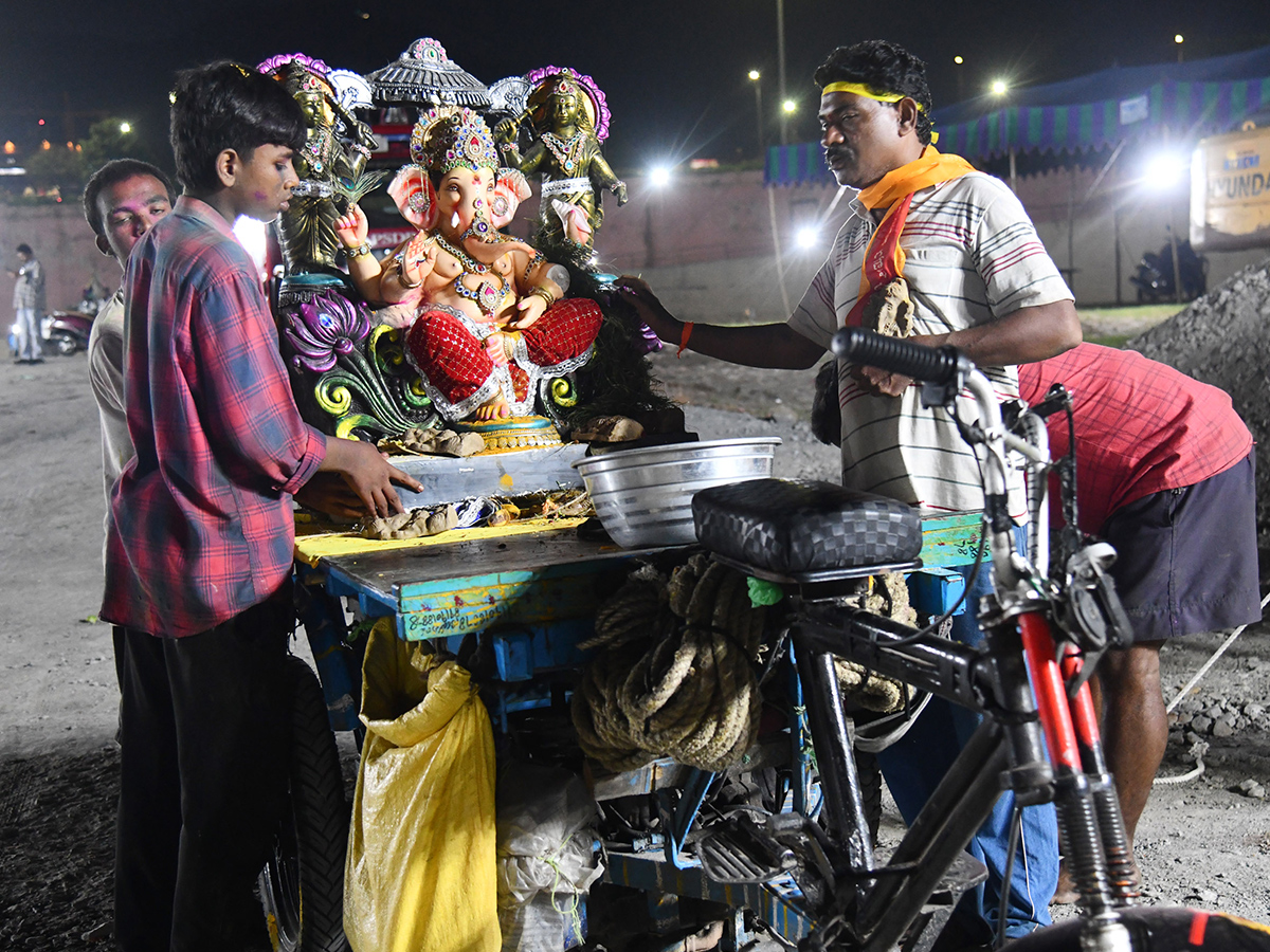 Grand immersion festivities in Vijayawada HD Photos4
