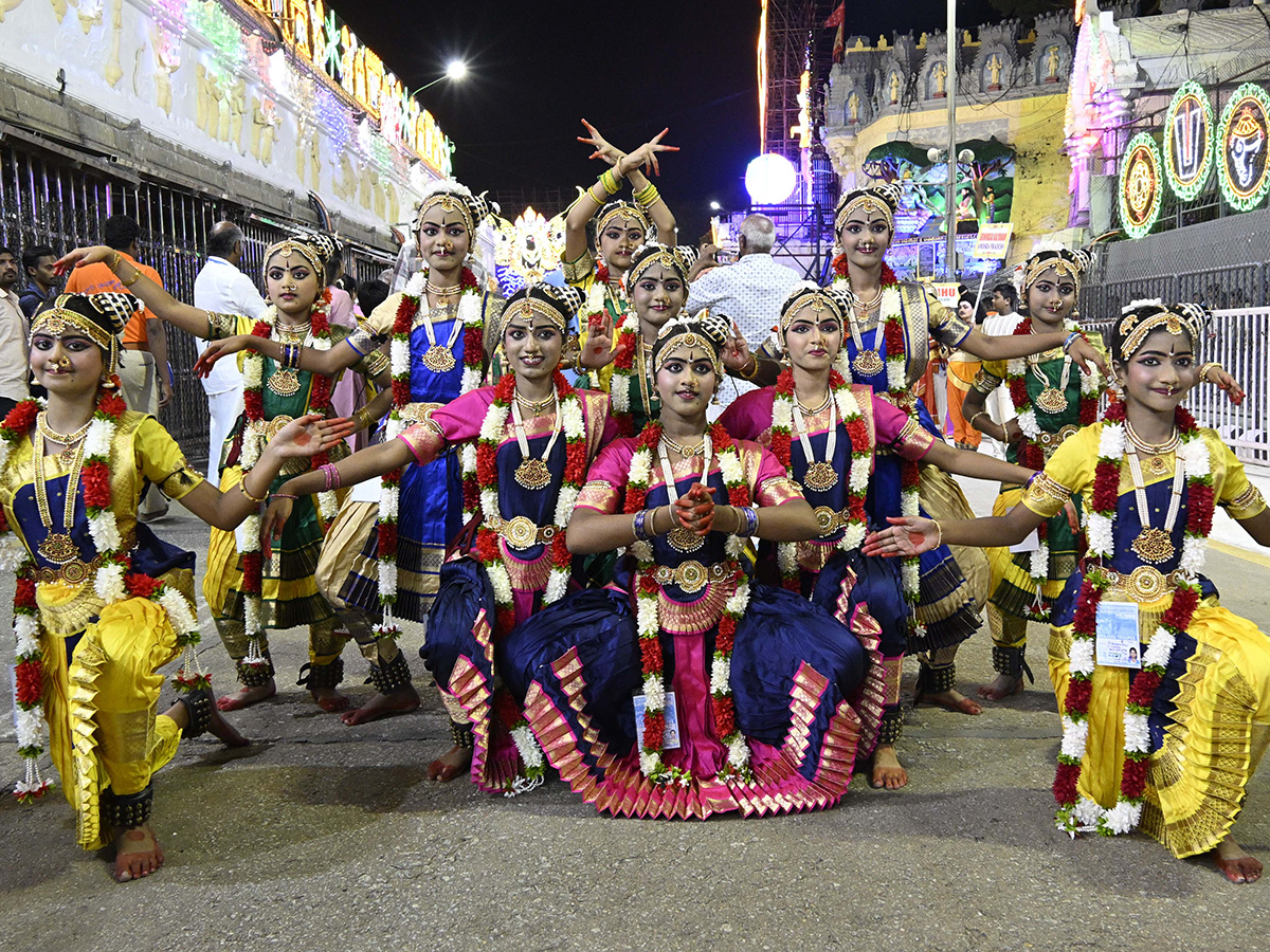 Tirumala Brahmotsavam 2026 : Sri Malayappa Swamy in Gaja Vahanam7