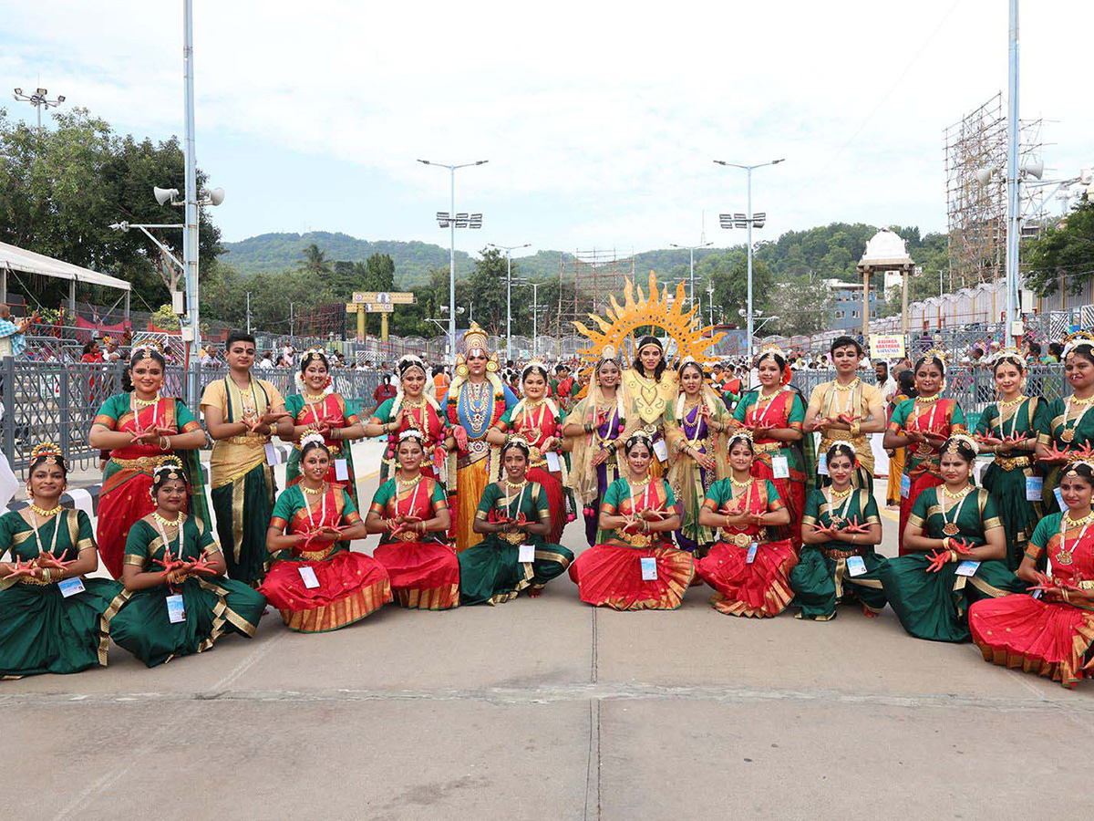 Tirumala Brahmotsavam Devotees on Surya Prabha Vahanam8