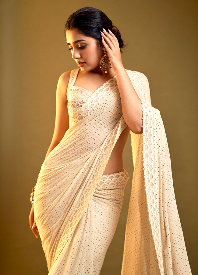 Actress Krithi Shetty Birthday Special Photos Viral21