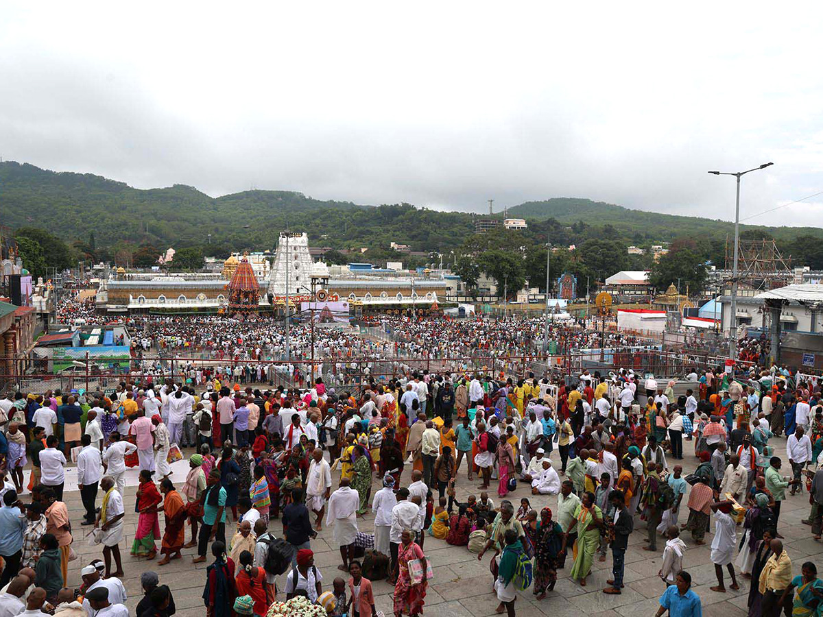 Annual Salakatla Rathotsavam Brahmotsavams in Tirumala 8
