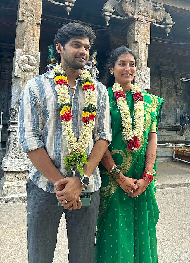 Have You Seen Bigg Boss Contestant Thrigun Family Photos13