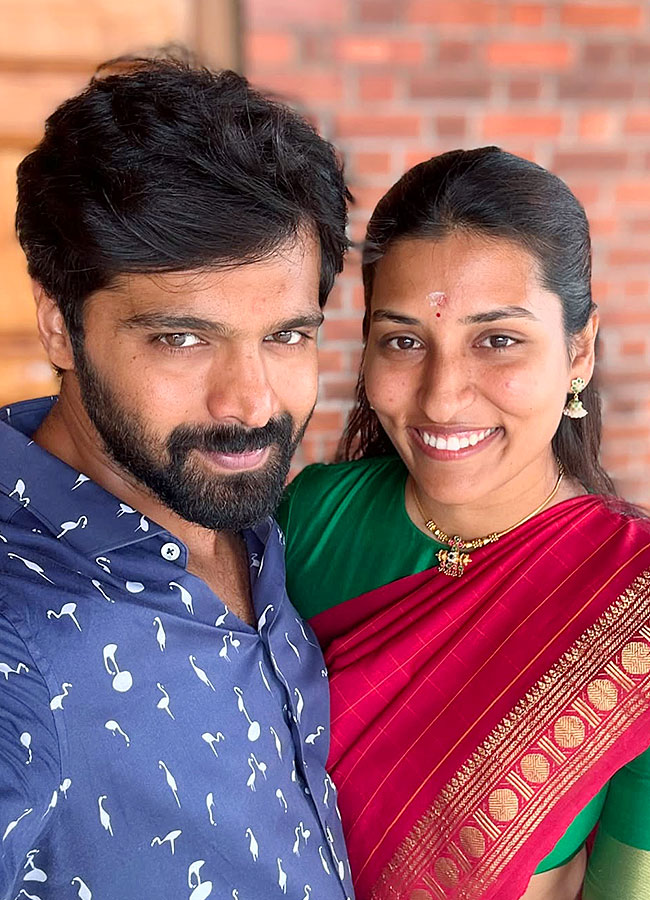 Have You Seen Bigg Boss Contestant Thrigun Family Photos5