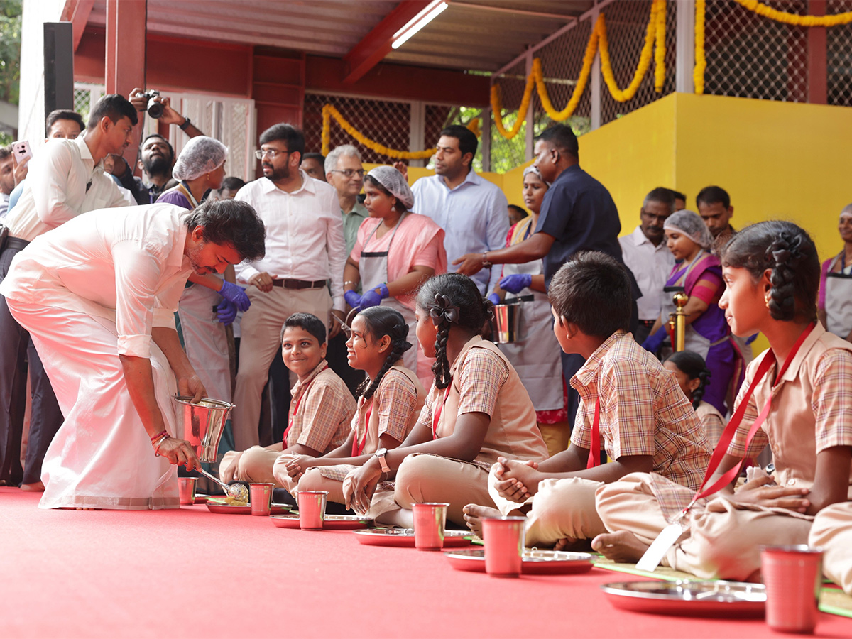 CM Vijay Perunthalaivar Kamarajar Morning Meal Scheme HD Photos17