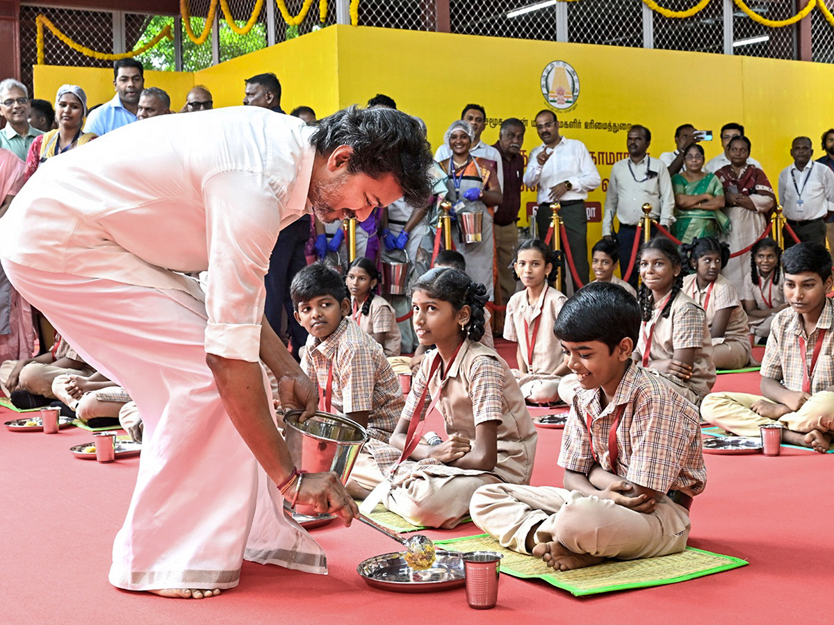 CM Vijay Perunthalaivar Kamarajar Morning Meal Scheme HD Photos2
