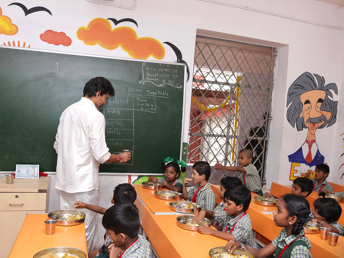CM Vijay Perunthalaivar Kamarajar Morning Meal Scheme HD Photos6