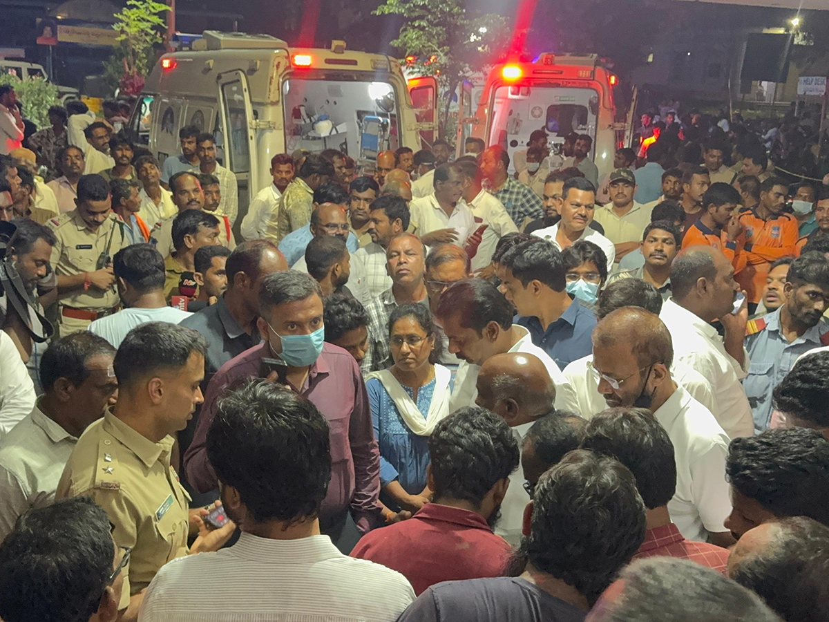 Fire Breaks Out at Adilabad RIMS Hospital HD Photos2