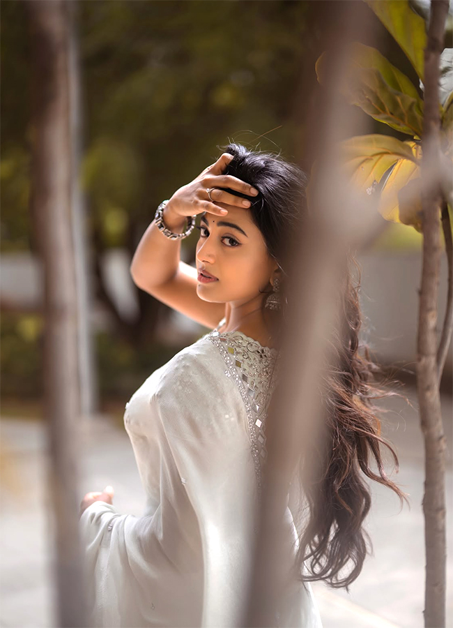 Actress Anandhi Latest Photos Viral2
