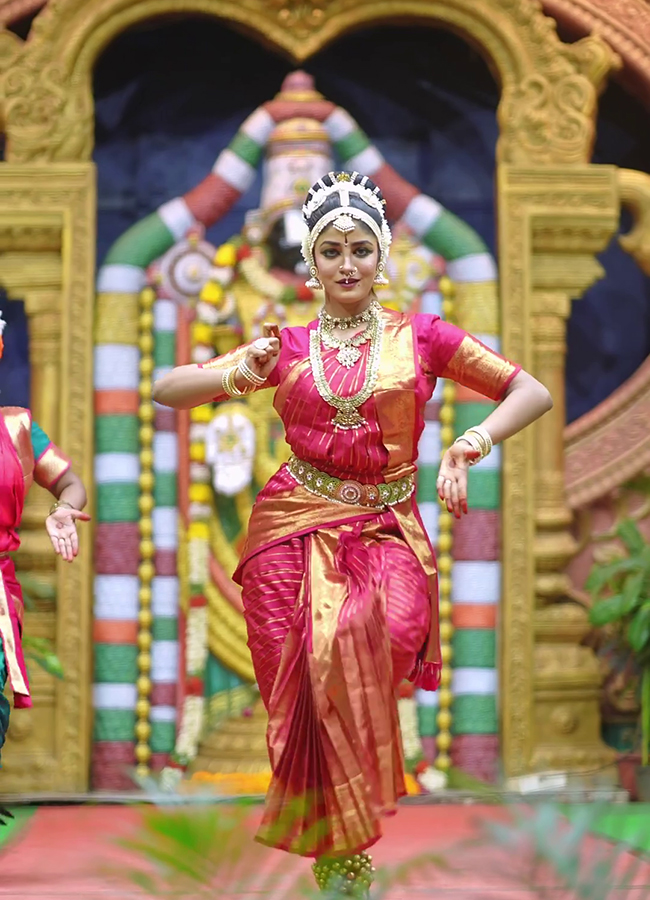 Dimple Hayathi Kuchipudi Dance At TTD Brahmotsavam HD Photos14