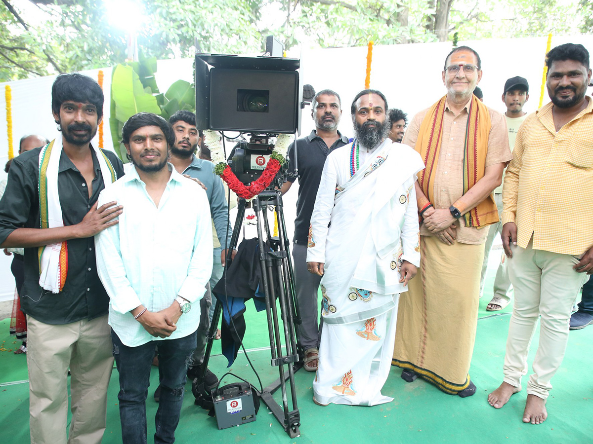 Pedda Gattu Jathara Movie Opening Ceremony Photos2