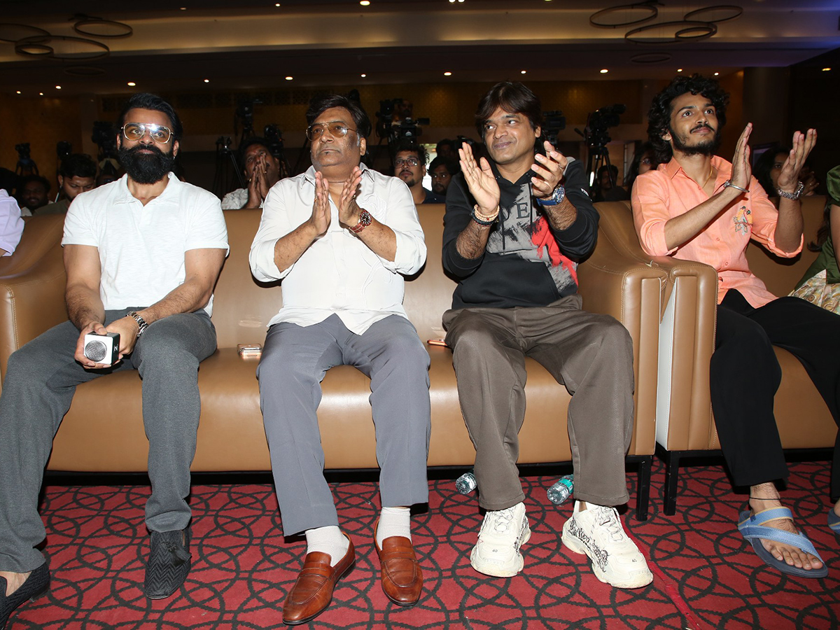 Thellakaagitham Movie Trailer Launch Event HD Photos14
