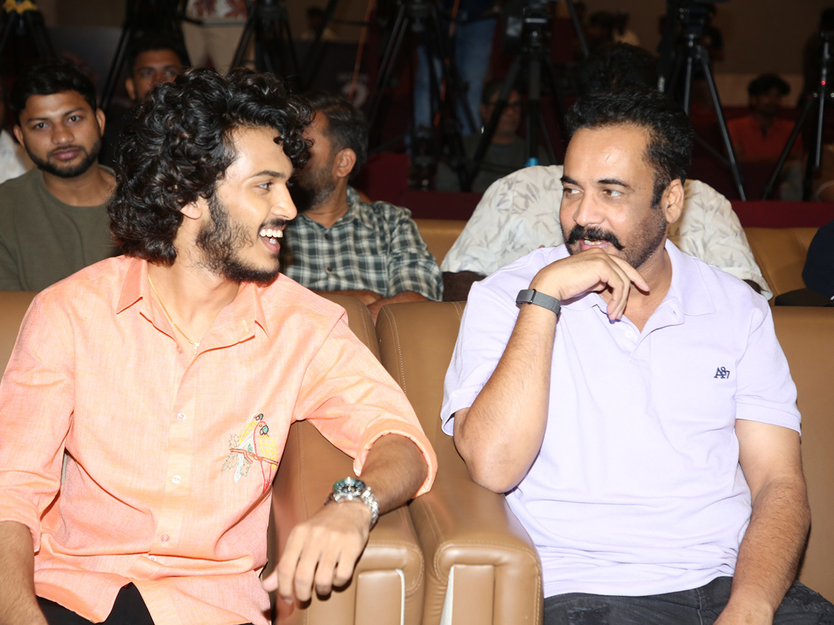 Thellakaagitham Movie Trailer Launch Event HD Photos23