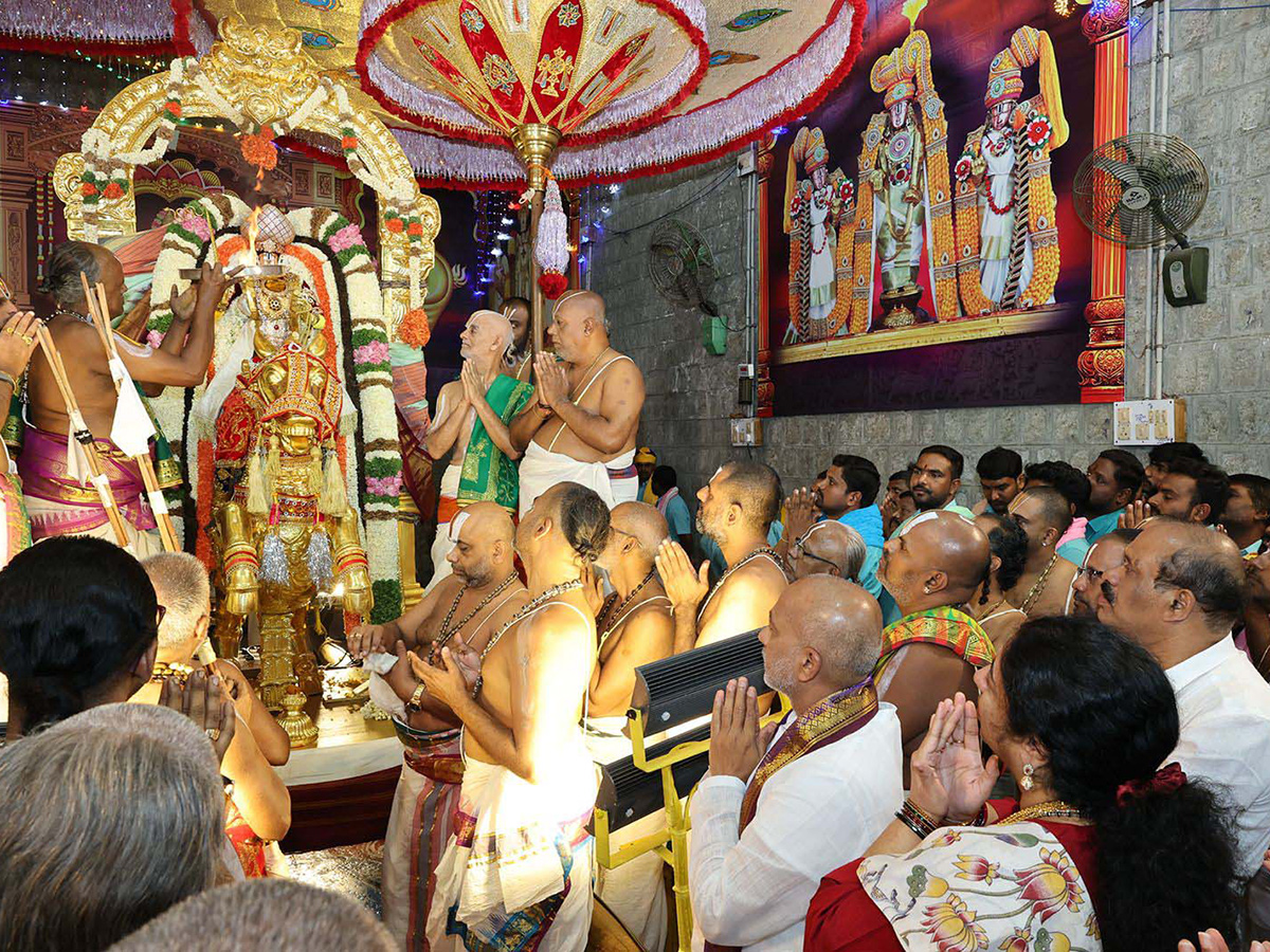 Tirumala : Aswa Vahana Seva At Salakatla Brahmotsavam Photos3