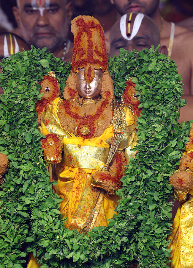 Tirumala Srivari Chakra Snanam Photos18