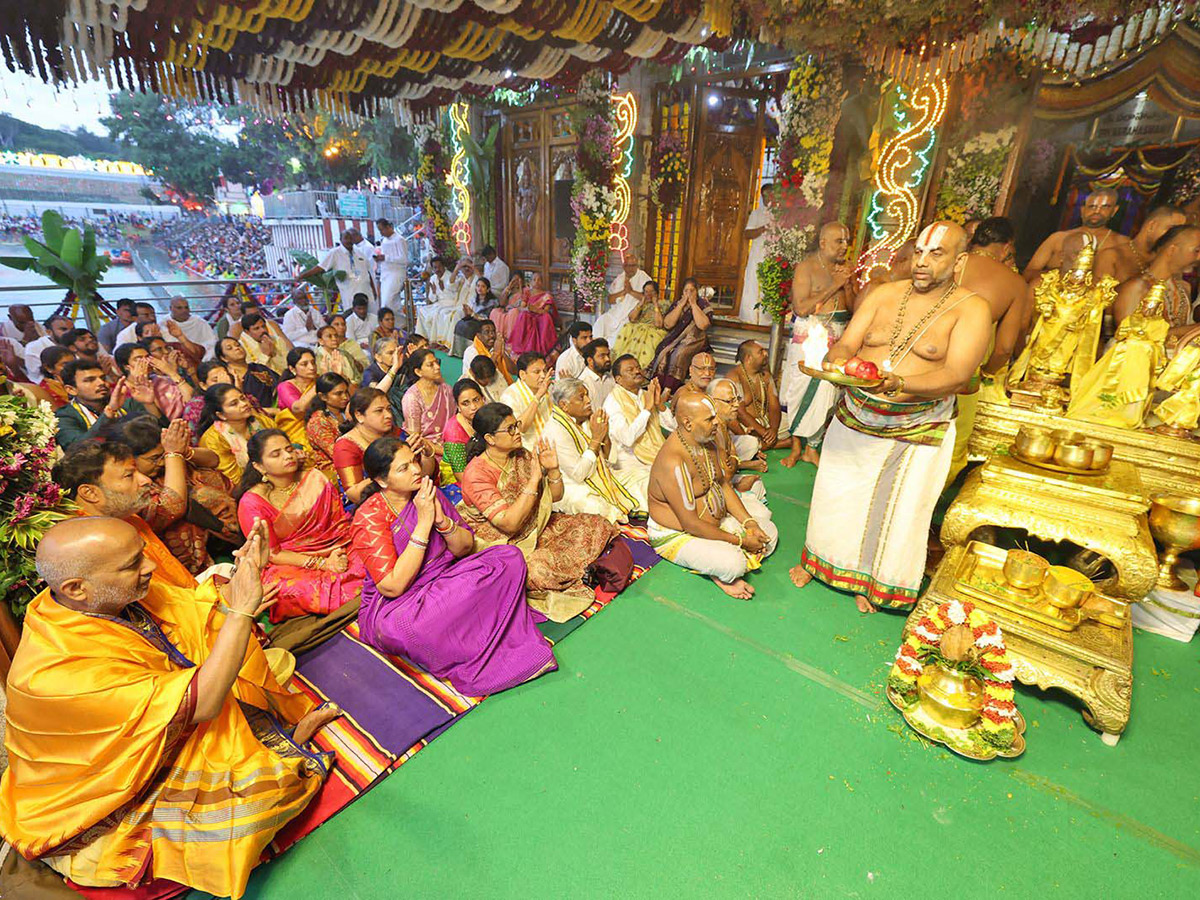 Tirumala Srivari Chakra Snanam Photos6