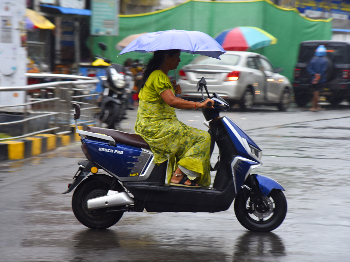 Heavy rainfall in Andhra Pradesh: Photos23