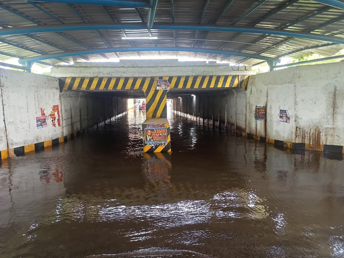 Heavy rainfall in Andhra Pradesh: Photos25