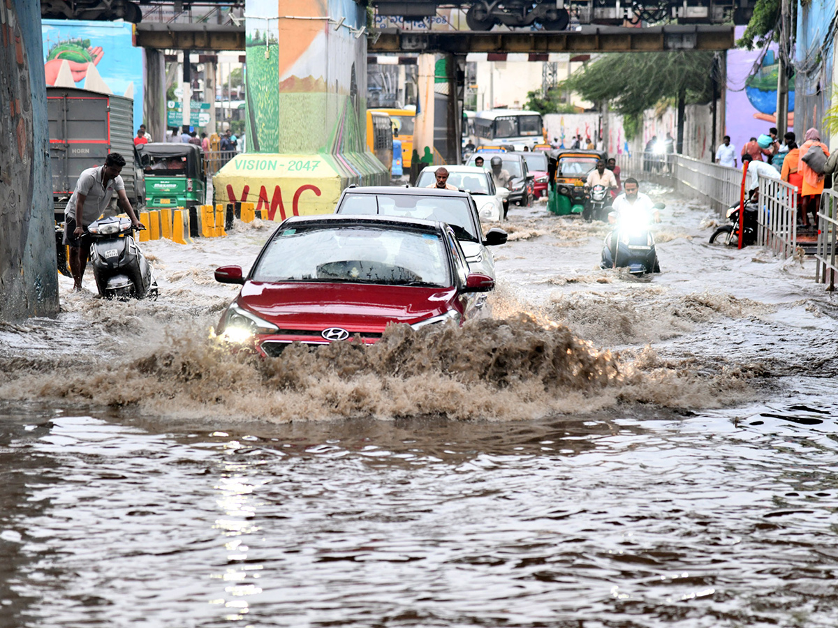 Heavy rainfall in Andhra Pradesh: Photos6