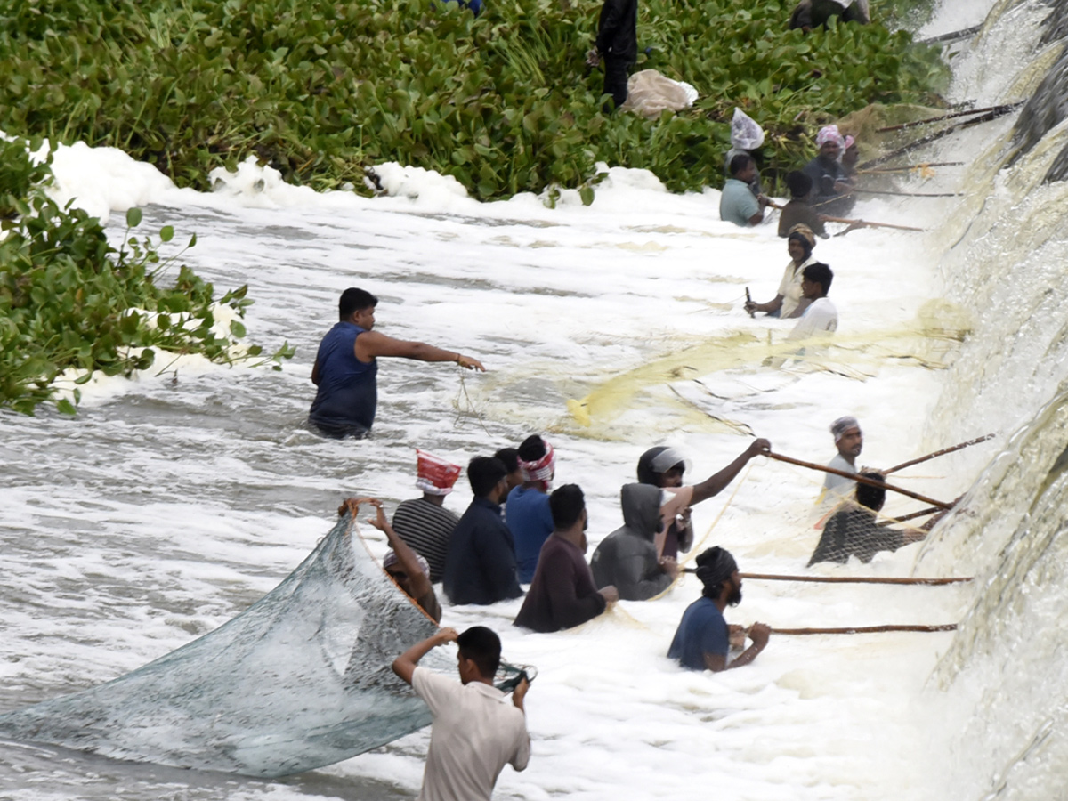 AP Weather : Uttarandhra Heavy Rains Updates32