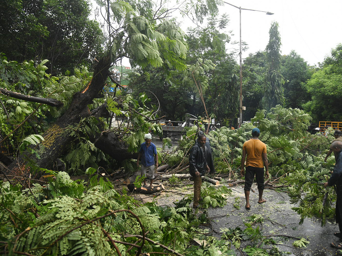 AP Weather : Uttarandhra Heavy Rains Updates40