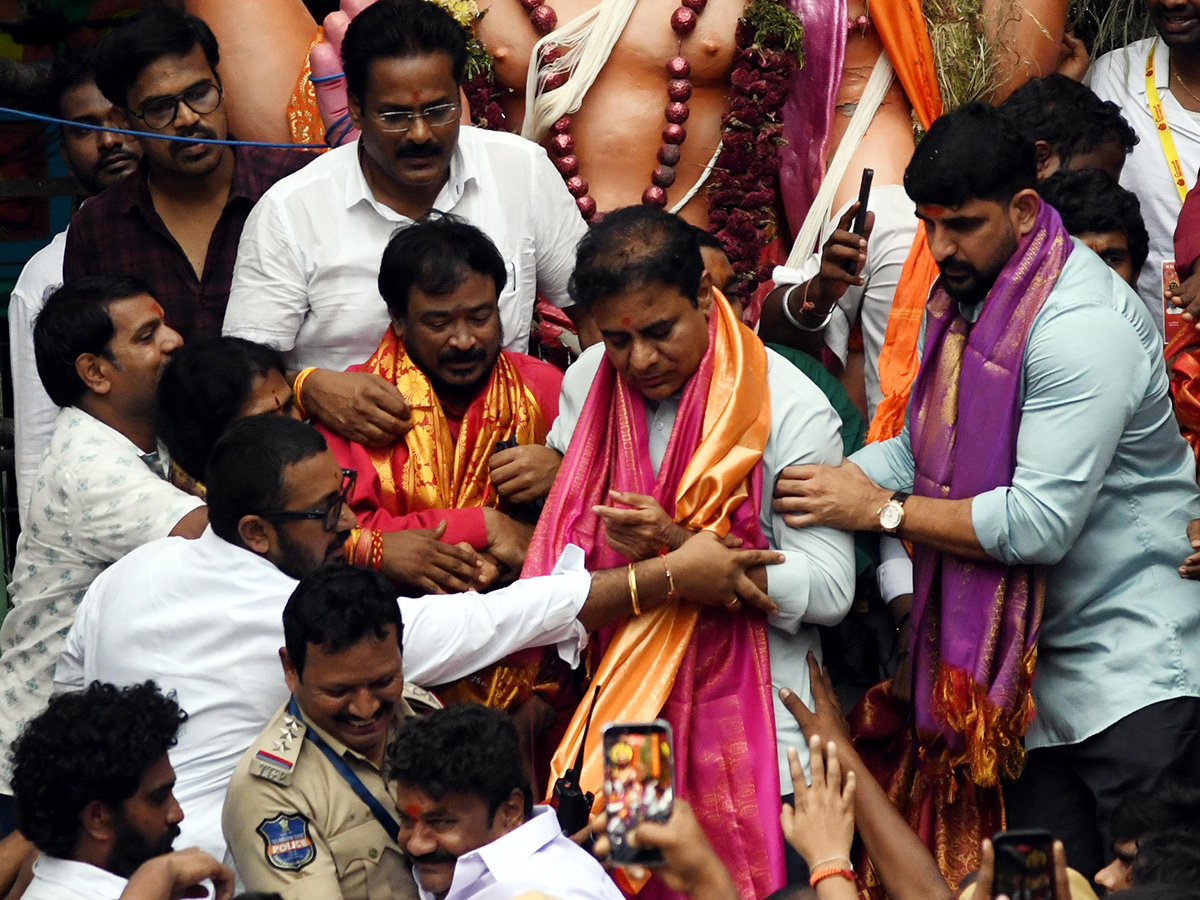Khairatabad Ganesh Nimajjanam 2026 Photo Gallery17