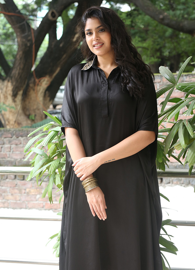 Actress Faria Abdullah Stills From SIGMA Movie Interview11