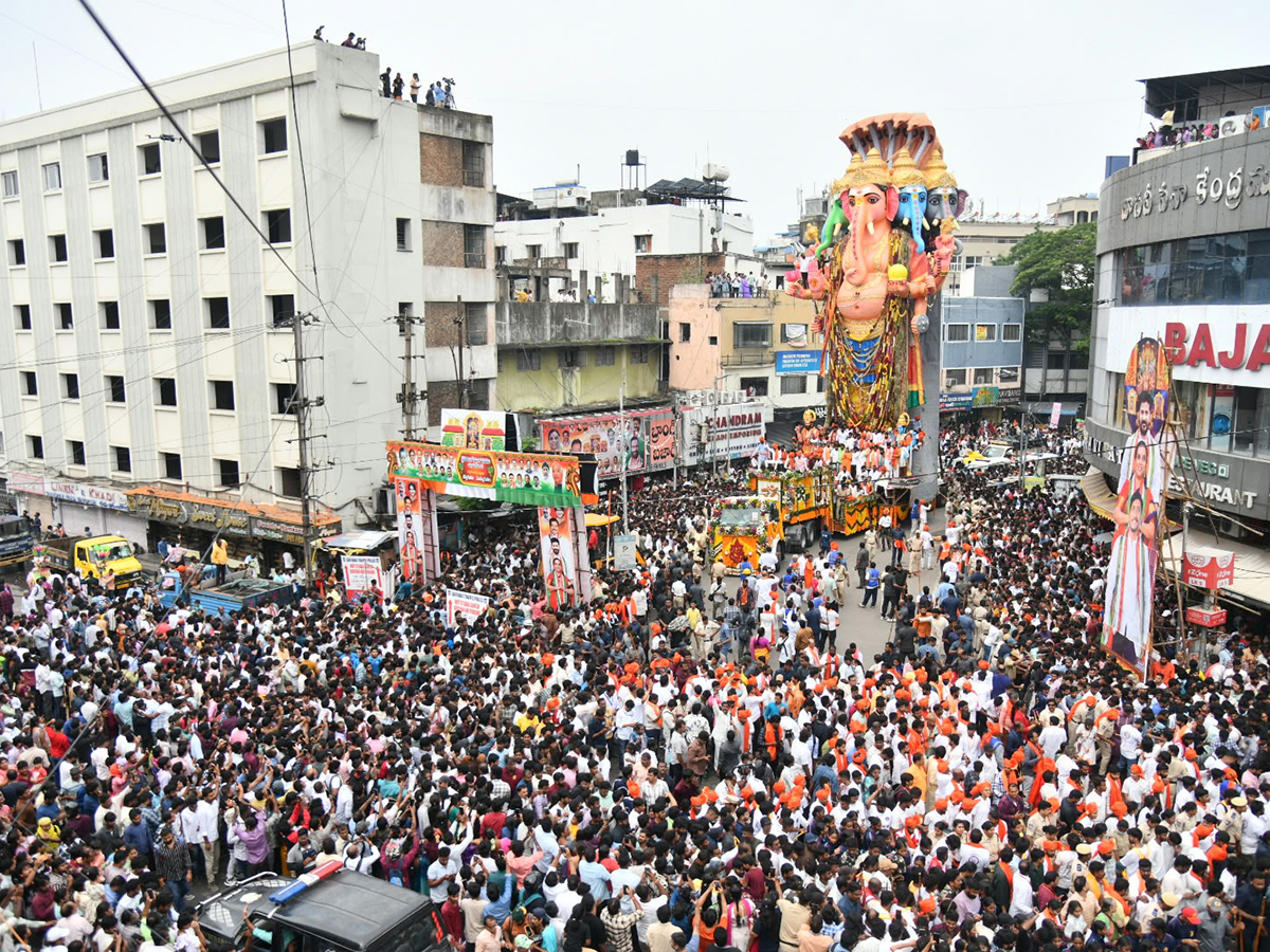 Khairatabad Ganesh Shobha Yatra 2026 HD Photos2
