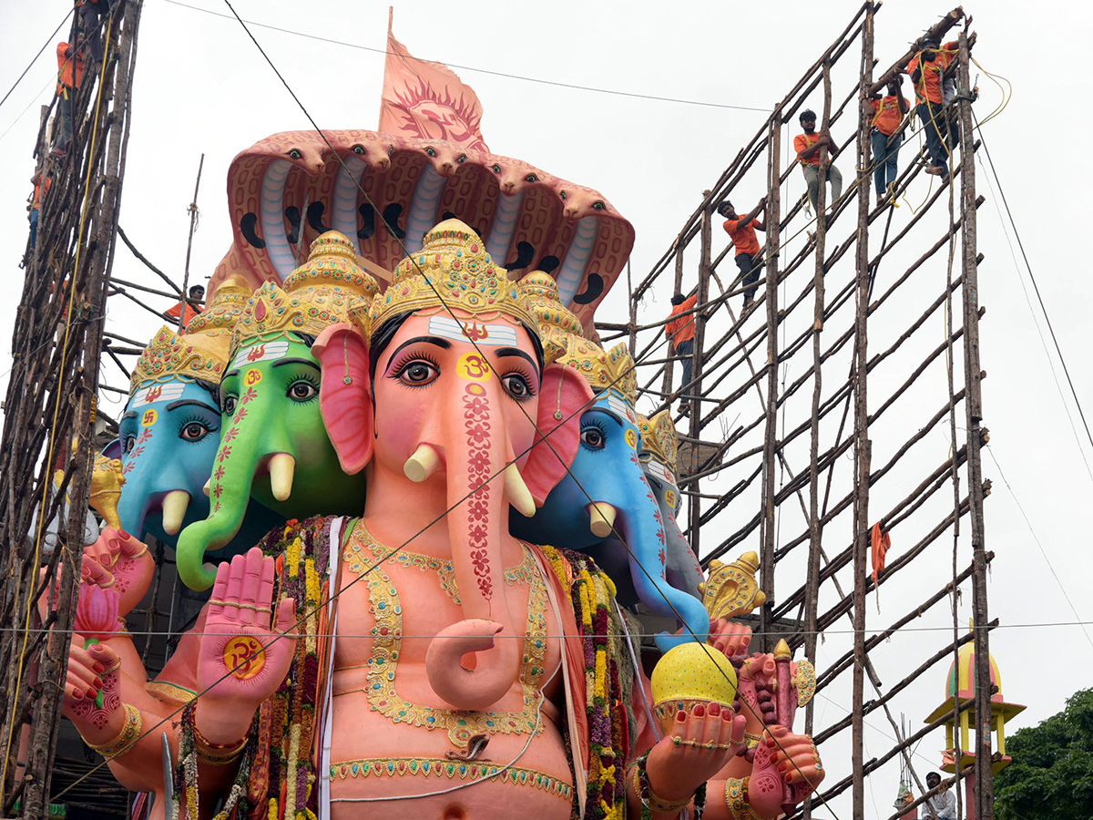 Khairatabad Maha Ganesh Nimajjanam Today25