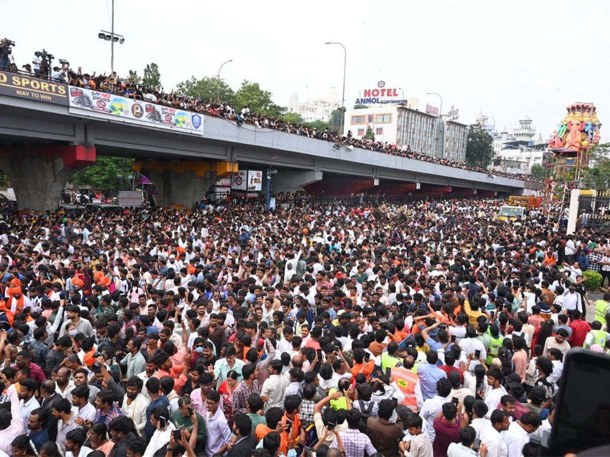 Khairatabad Ganesh Shobha Yatra 2026 HD Photos30