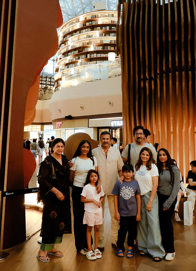 Mohan Babu Family’s Korea Trip (Photos)2