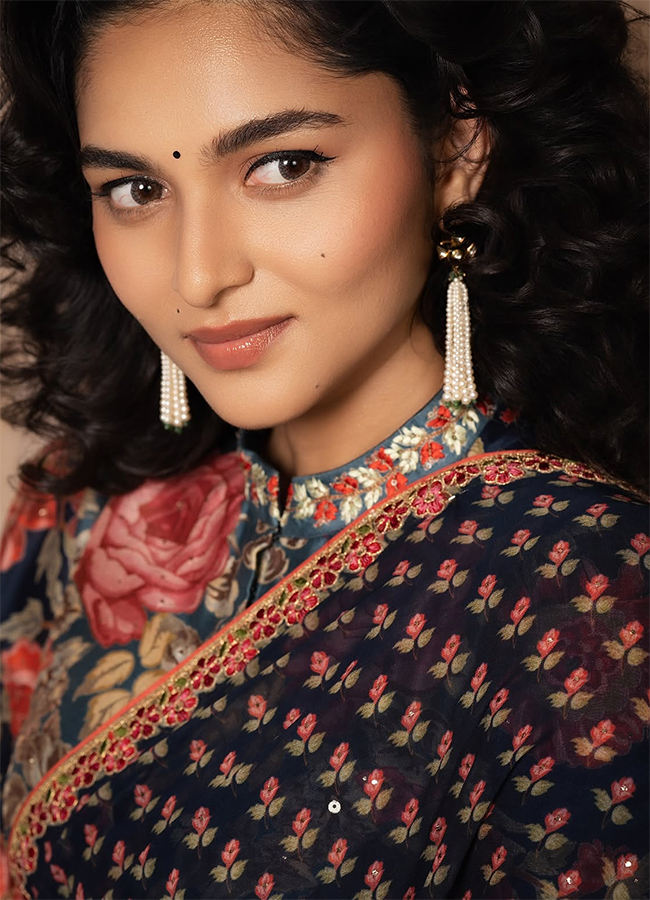 The Paradise Movie : Actress Kayadu Lohar Trending Now13