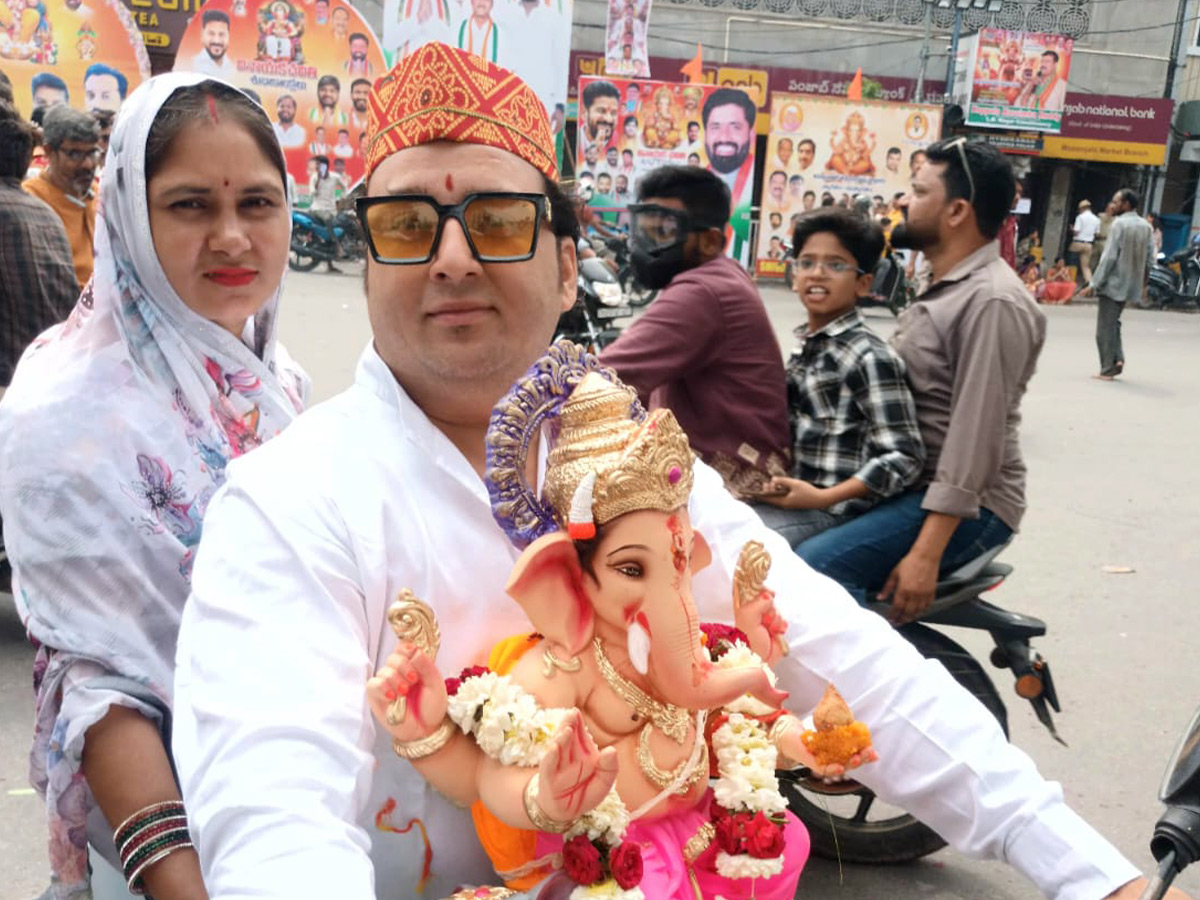 Ganesh Immersion Festivities in Hyderabad Photos16
